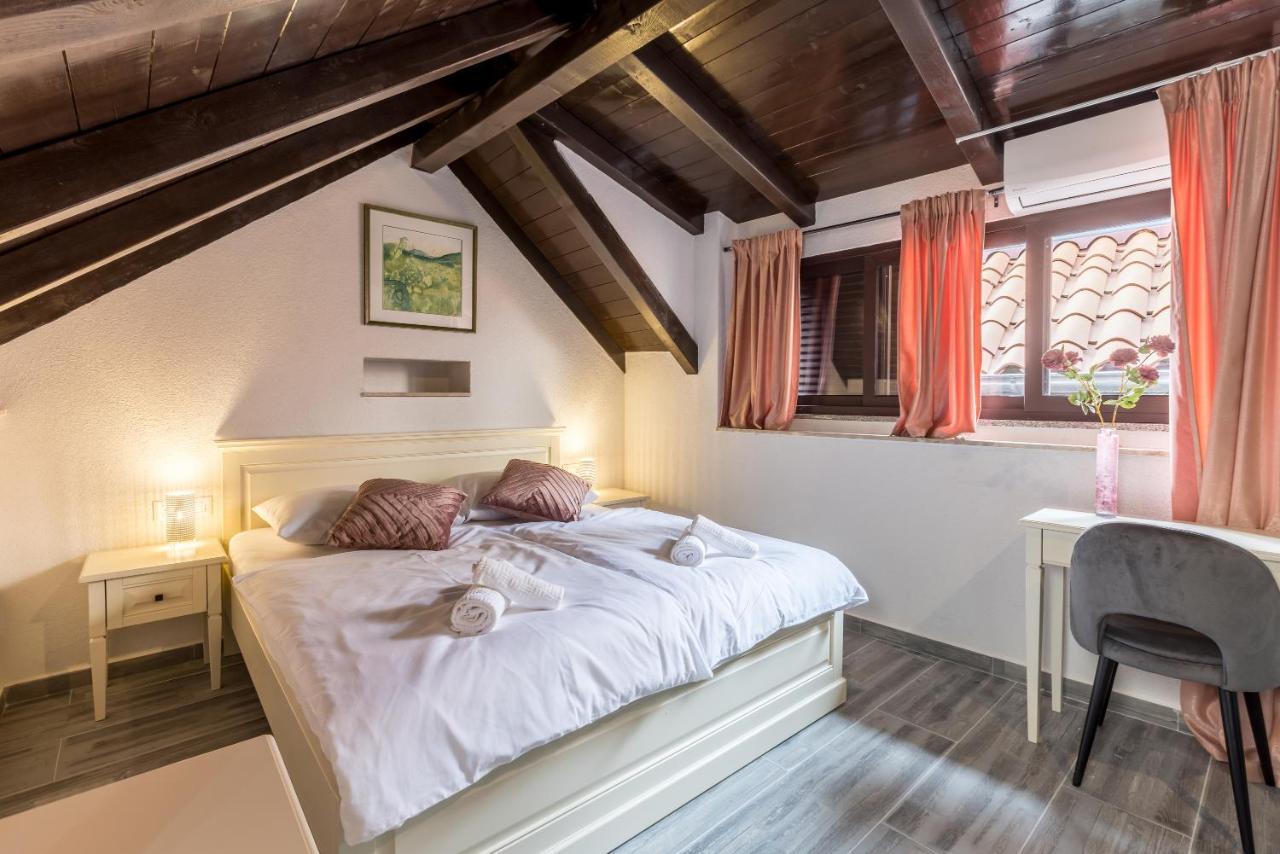 Old Town B&B Rooms Matusko Split Buitenkant foto